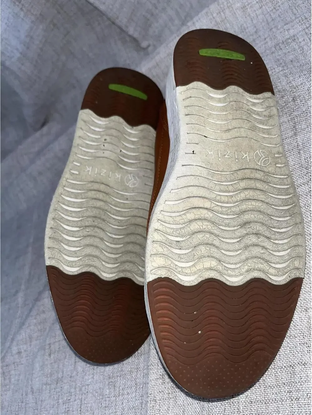 Kizik Vegas Cognac W 9 GUC - Picture 2 of 4